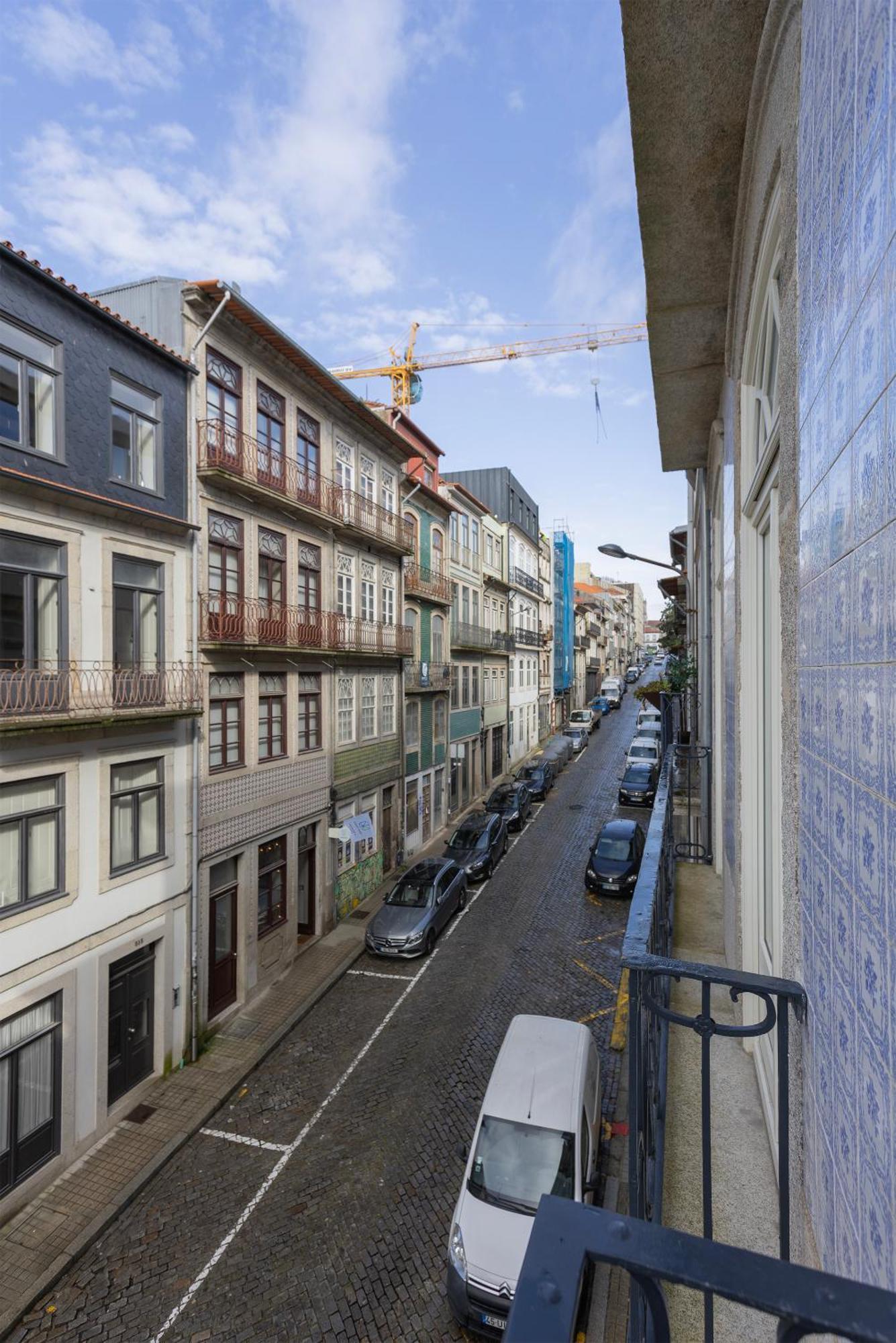 Liiiving In - Luxury Design * Porto